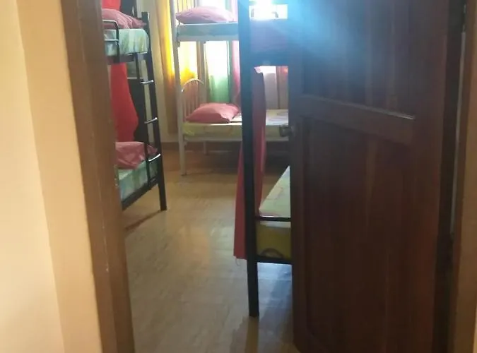 Jytravelinlahug Hostel Cebu